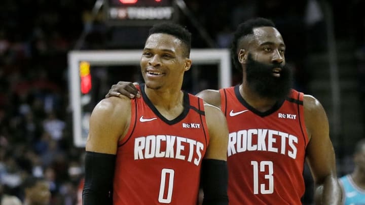 Westbrook y Harden lideran una inusual pero explosiva ofensiva de los Rockets