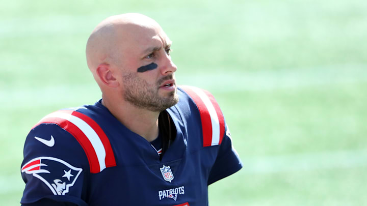 Hoyer está en su tercera etapa en New England y hará su debut en la temporada de 2020