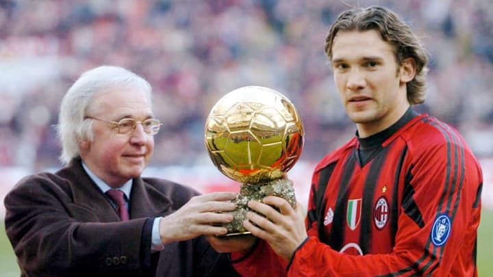Andriy Shevchenko olvidado por France Football