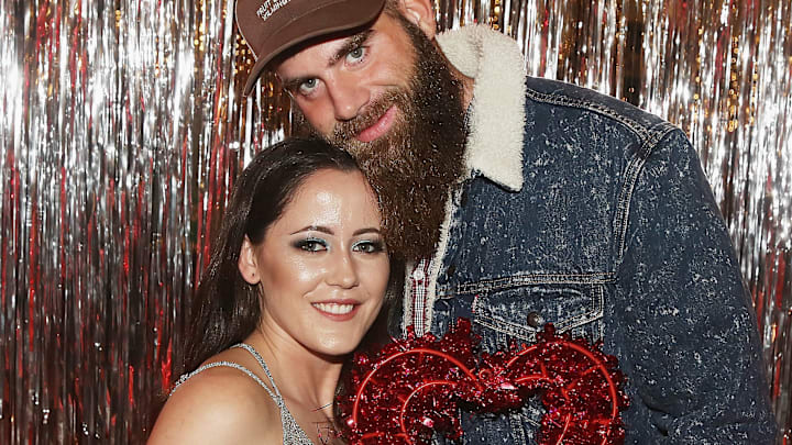 Jenelle Evans just gave fans an update on her relationship with David Eason. Jenelle Evans just gave fans an update on her relationship with David Eason.