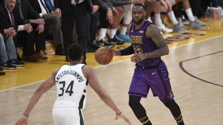 Lakers vs. Bucks, chocan los dos equipos con mejor marca en la NBA