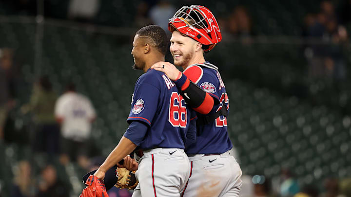 Minnesota Twins vs Texas Rangers prediction and MLB pick straight up for tonight's game between MIN vs TEX. Minnesota Twins vs Texas Rangers prediction and MLB pick straight up for tonight's game between MIN vs TEX.