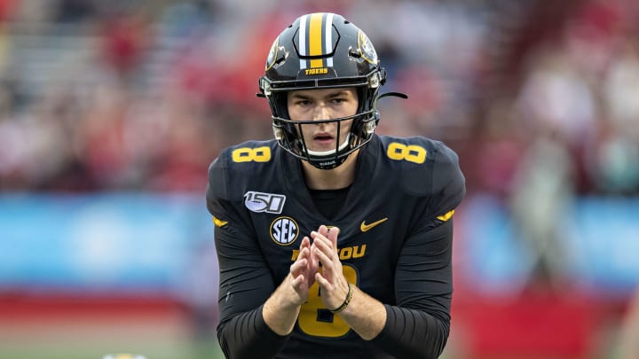 Central Michigan vs Missouri prediction, spread, odds, date & start time for college football Week 1 game. Central Michigan vs Missouri prediction, spread, odds, date & start time for college football Week 1 game.