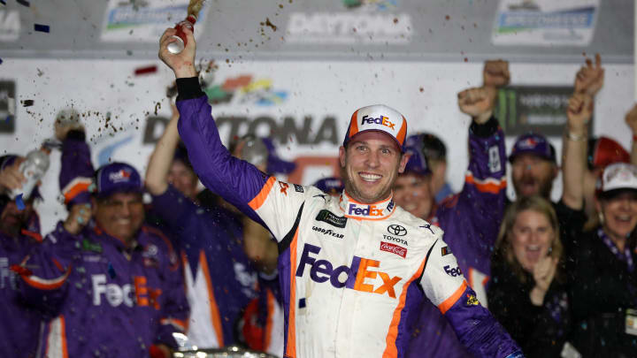 Bluegreen Vacations Duel 1 at Daytona race odds make Denny Hamlin the favorite to it all Thursday. Bluegreen Vacations Duel 1 at Daytona race odds make Denny Hamlin the favorite to it all Thursday.