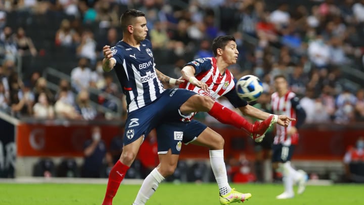 Ángel Zaldívar ante la marca de Sebastián Vegas. Ángel Zaldívar ante la marca de Sebastián Vegas.