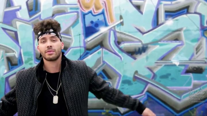 Prince Royce lanzó su primer disco en 2010 y logró posicionarse como uno de los artistas latinos más importantes de la década Prince Royce lanzó su primer disco en 2010 y logró posicionarse como uno de los artistas latinos más importantes de la década
