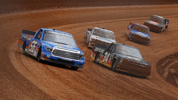 Pinty's Truck Race on Dirt odds to win this weekend's 2021 NASCAR Truck Series race at Bristol Vegas Motor Speedway in Tennessee.