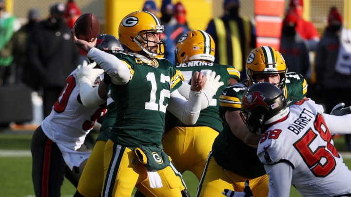 Aaron Rodgers podría retirarse esta temporada para volver en 2022