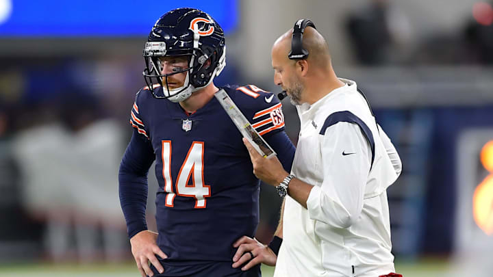 Andy Dalton and the Bears look terrible.