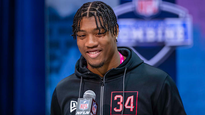 Clemson star Isaiah Simmons stole the show at this year's NFL Combine Clemson star Isaiah Simmons stole the show at this year's NFL Combine