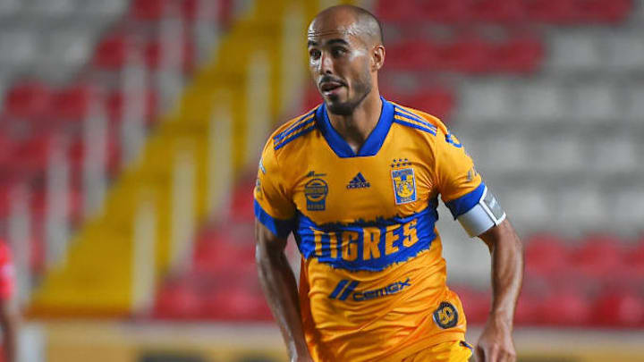 Necaxa v Tigres UANL - Torneo Guard1anes 2020 Liga MX