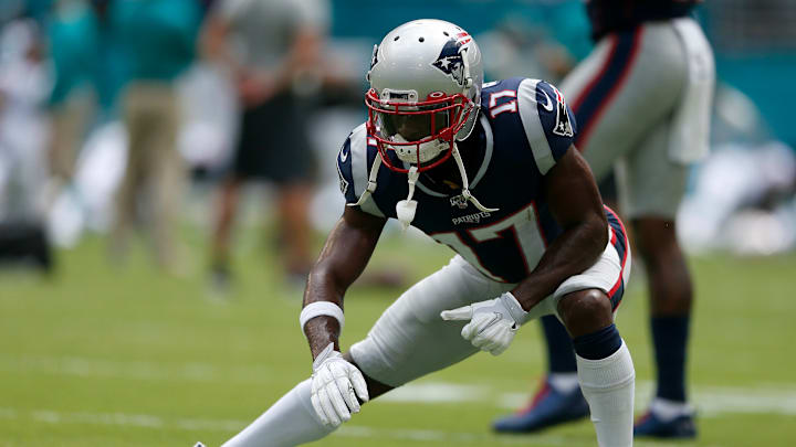 El ex receptor abierto de los Patriots sigue con la vida polémica fuera de las canchas
