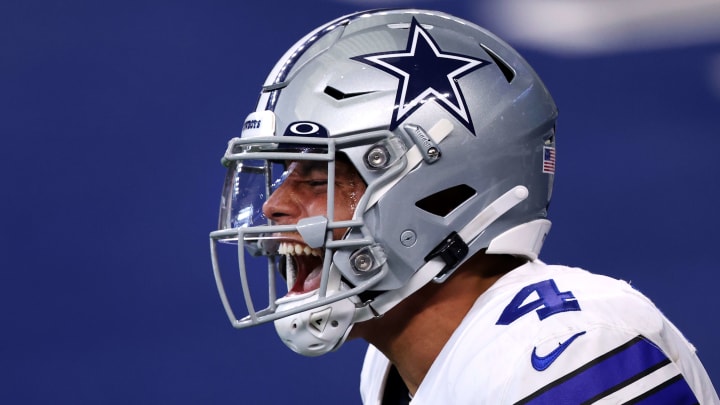 Prescott tuvo una fuerte lesión en el tobillo que terminó la temporada de la NFL en 2020 para éle