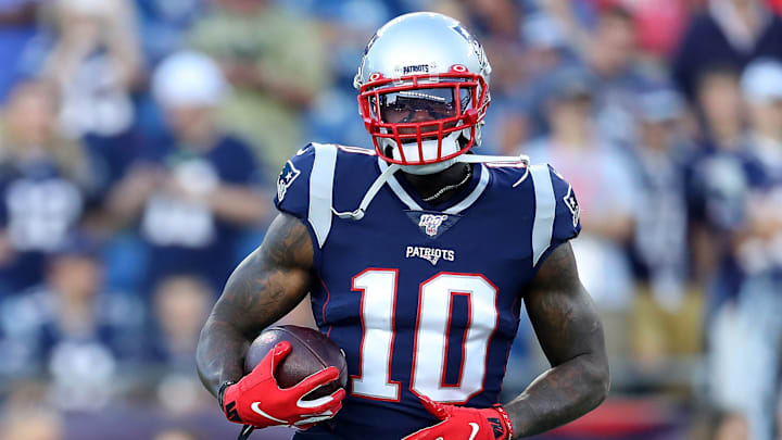 New York Giants v New England Patriots