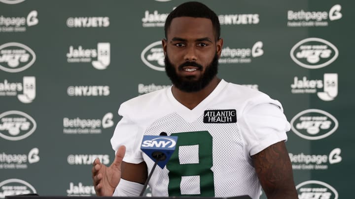 Elijah Moore fantasy outlook continues skyrocketing as the hype builds at Jets training camp. Elijah Moore fantasy outlook continues skyrocketing as the hype builds at Jets training camp.