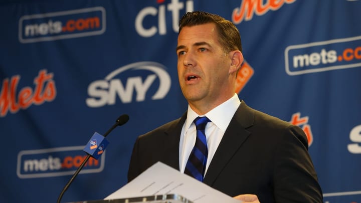 Brodie Van Wagenen en la presentación de Carlos Beltran como manager de Mets