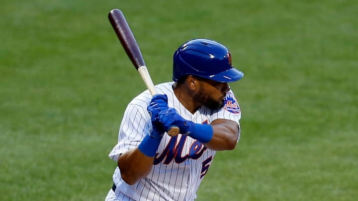 Melky Cabrera juega con las Águilas Cibaeñas y ha sido uno de sus mejores bateadores