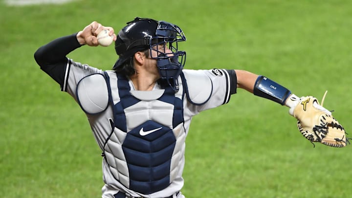 Kyle Higashioka podría ser el receptor personal de Cole el resto del año
