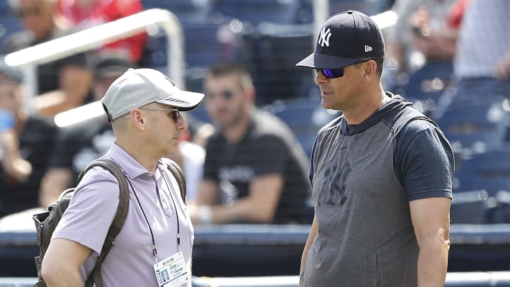 Cashman firmó a Boone hace tres temporadas para que fuese manager de los Yankees