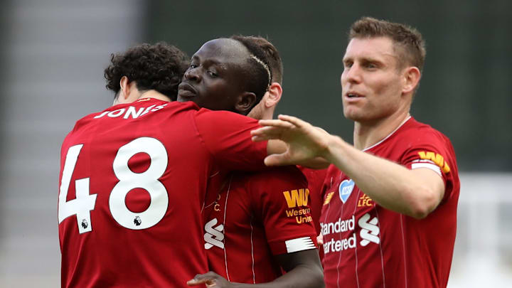 Newcastle United v Liverpool FC - Premier League Newcastle United v Liverpool FC - Premier League