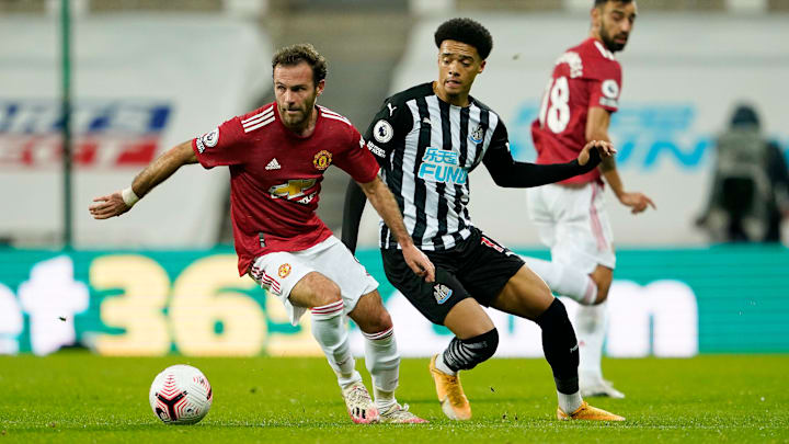 Newcastle United v Manchester United - Premier League