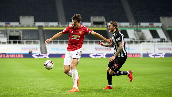 Newcastle United v Manchester United - Premier League Newcastle United v Manchester United - Premier League