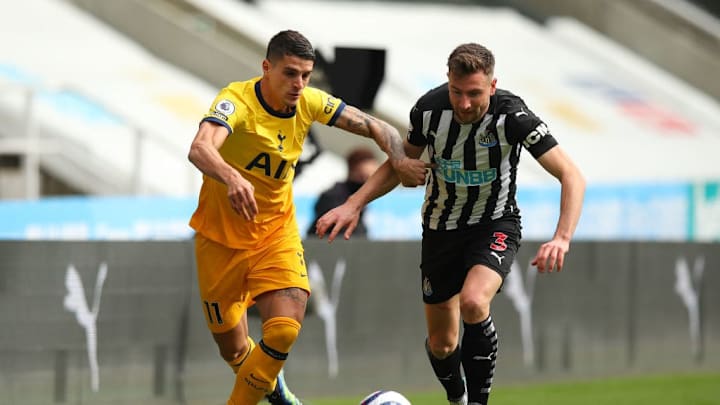 Erik Lamela, Paul Dummett
