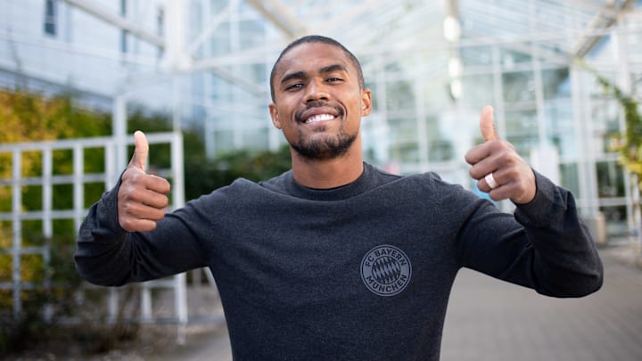Douglas Costa Douglas Costa