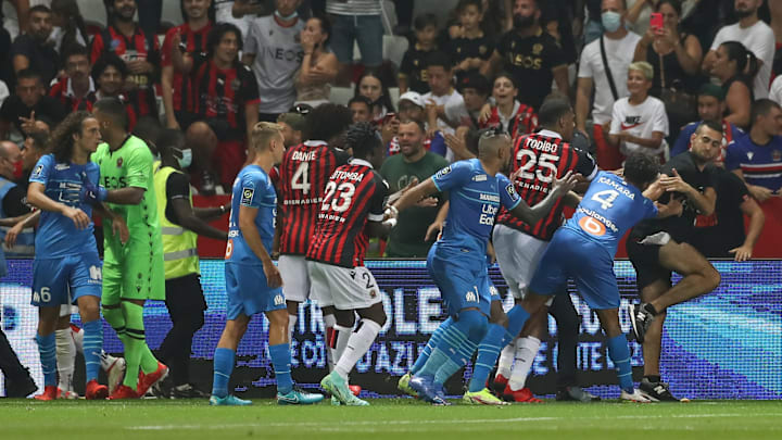 Incidents survenus lors du match Nice-OM Incidents survenus lors du match Nice-OM