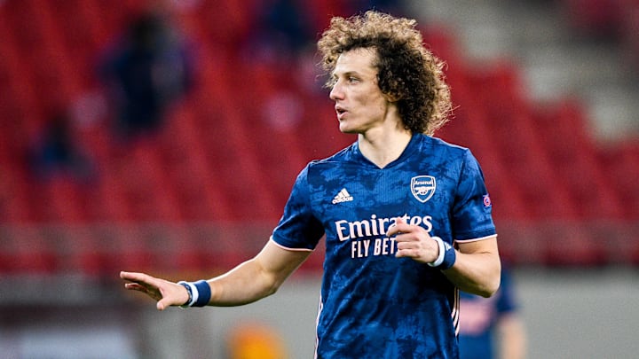 Salário e perfil buscado pelo Flamengo afastam David Luiz da Gávea Salário e perfil buscado pelo Flamengo afastam David Luiz da Gávea