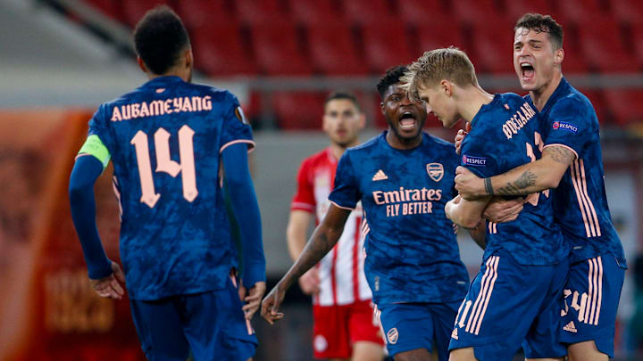 Olympiacos v Arsenal - UEFA Europa League Round Of 16 Leg One Olympiacos v Arsenal - UEFA Europa League Round Of 16 Leg One