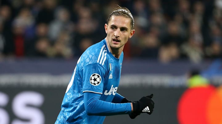 Olympique Lyonnais v Juventus - UEFA Champions League Olympique Lyonnais v Juventus - UEFA Champions League