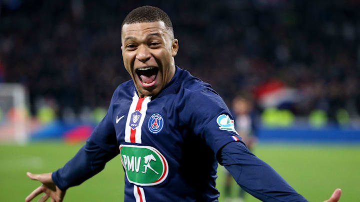 Olympique Lyonnais v Paris Saint-Germain - French Cup Semi Final Olympique Lyonnais v Paris Saint-Germain - French Cup Semi Final