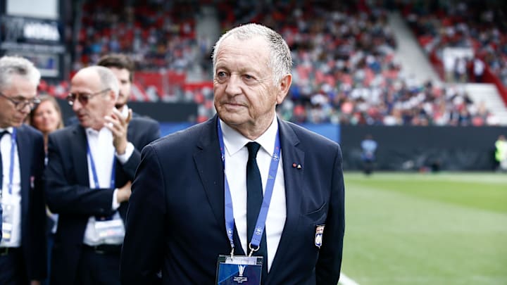 Olympique Lyonnais vs Paris Saint-Germain - Trophee des Championnes