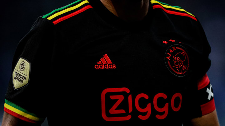 L'Ajax ne pourra pas arborer son maillot third "Bob Marley" en C1 cette saison