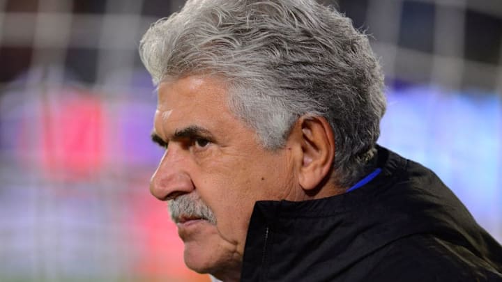 Ricardo Ferretti en un partido de los Tigres UANL.