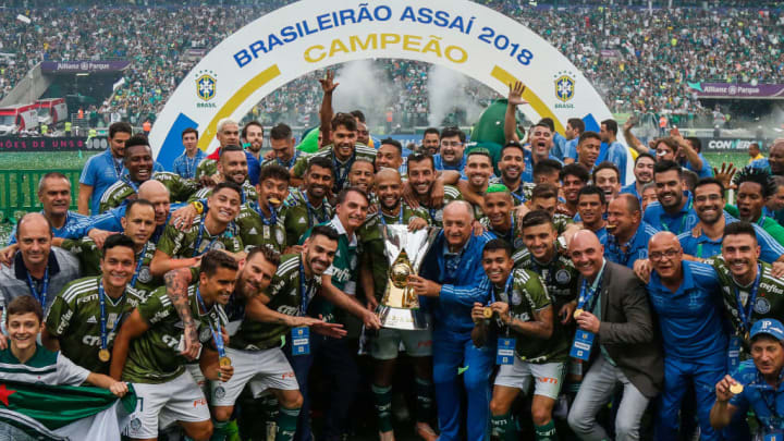 Felipão assumiu o Palmeiras para conquistar o Brasileirão de 2018.