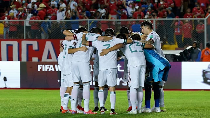 Jugadores de México previo a un partido. Jugadores de México previo a un partido.