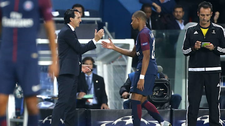 Paris Saint-Germain v Bayern Muenchen - UEFA Champions League