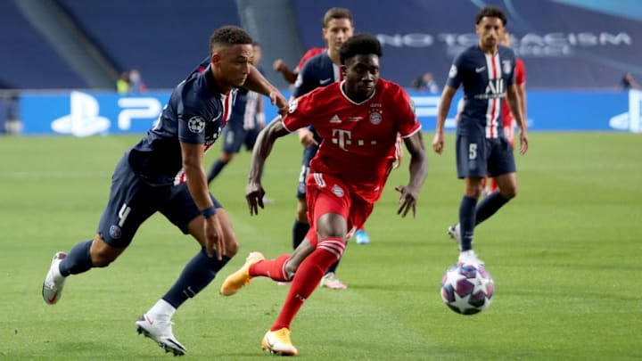 Davies durante la final de la Copa de Europa
