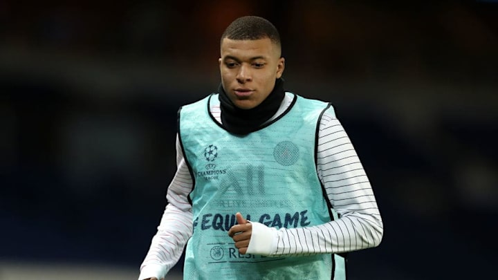 Paris Saint-Germain v Borussia Dortmund - UEFA Champions League Round of 16: Second Leg