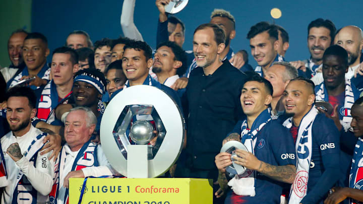 Paris Saint-Germain v Dijon FCO - Ligue 1