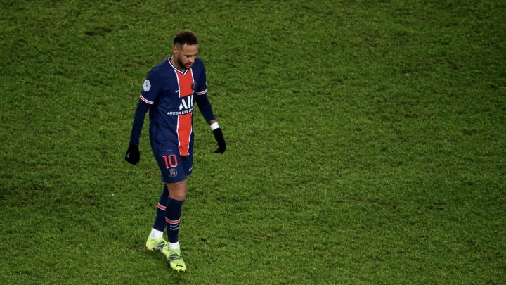 Neymar was forced off with injury for PSG