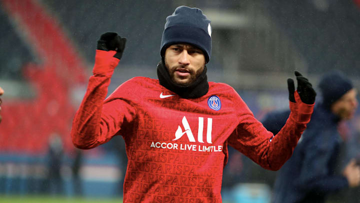Paris Saint-Germain v Olympique Lyon - Ligue 1 Paris Saint-Germain v Olympique Lyon - Ligue 1