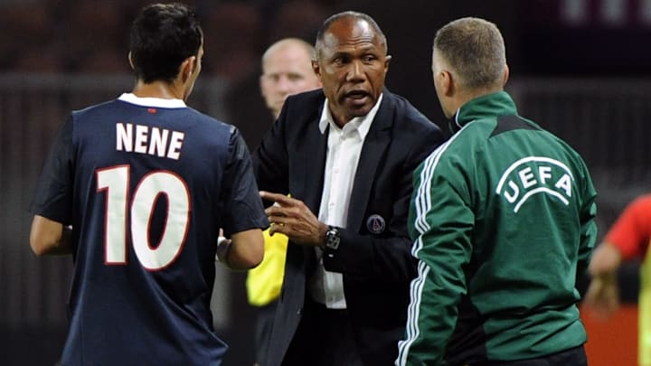 Paris Saint-Germain's coach Antoine Komb