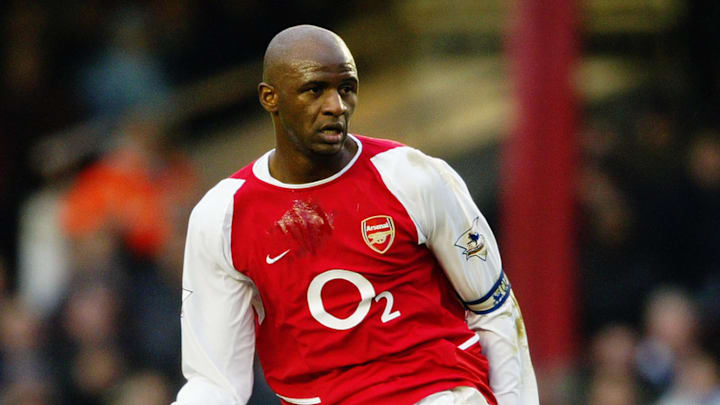 El Arsenal sigue buscando a su Patrick Vieira