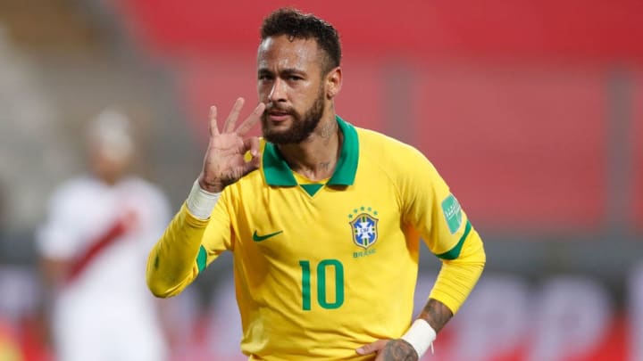 Peru v Brazil - South American Qualifiers for Qatar 2022 - Neymar celebra su gol.