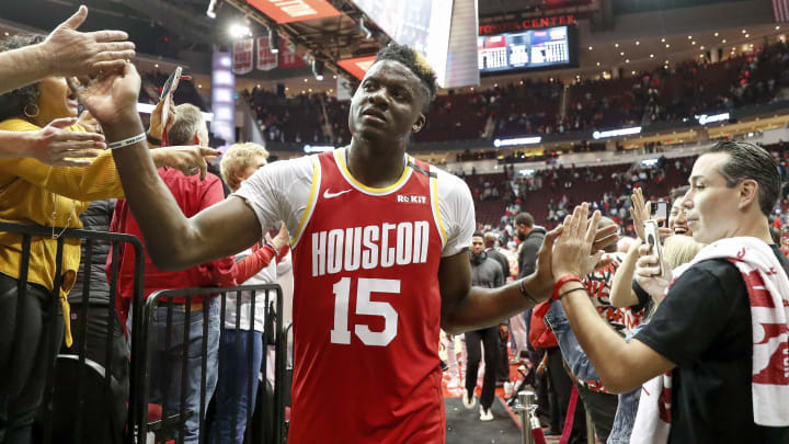 Clint Capela podría salir de los Houston Rockets antes de la fecha límite de cambios