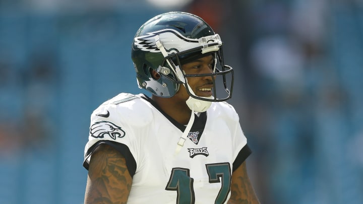 Philadelphia Eagles wideout Alshon Jeffrey called his alma mater to remove its tribute to Strom Thurmond, a 1940s advocate for racial segregation.