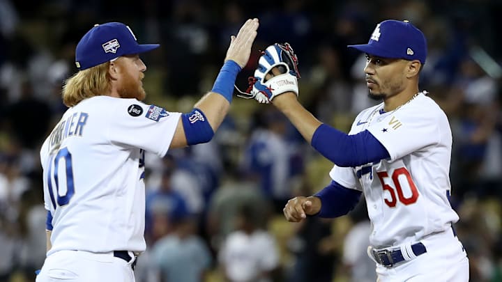 Justin Turner y Mookie Betts tiene dos de los contratos más altos en los Dodgers